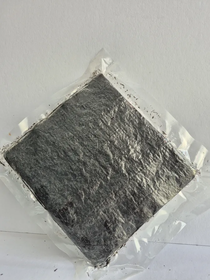 Gim. Dried Laver. For Maki